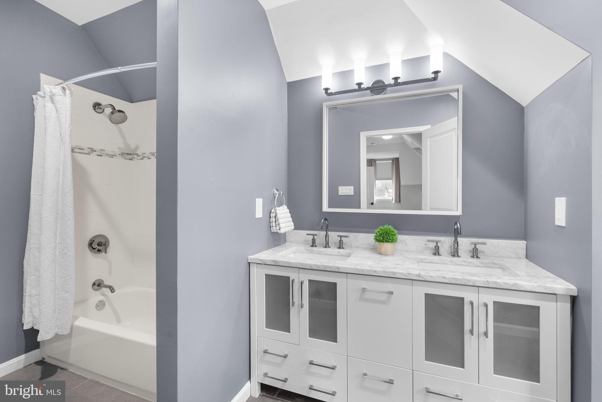 SOUTH RIVER LANDING - Residential