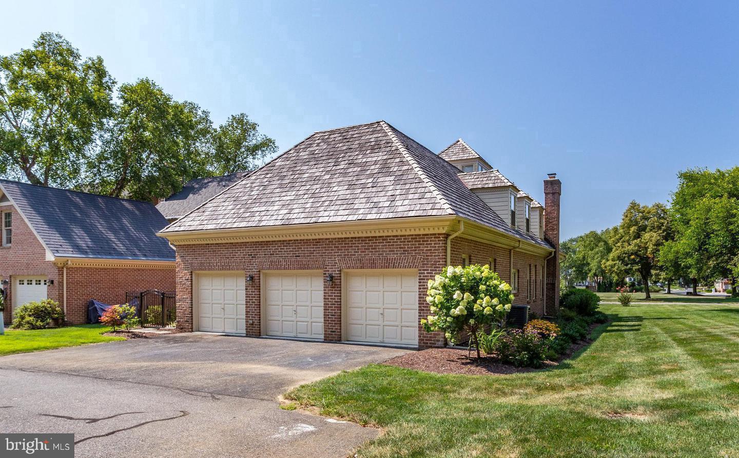 SOUTH RIVER LANDING - Residential