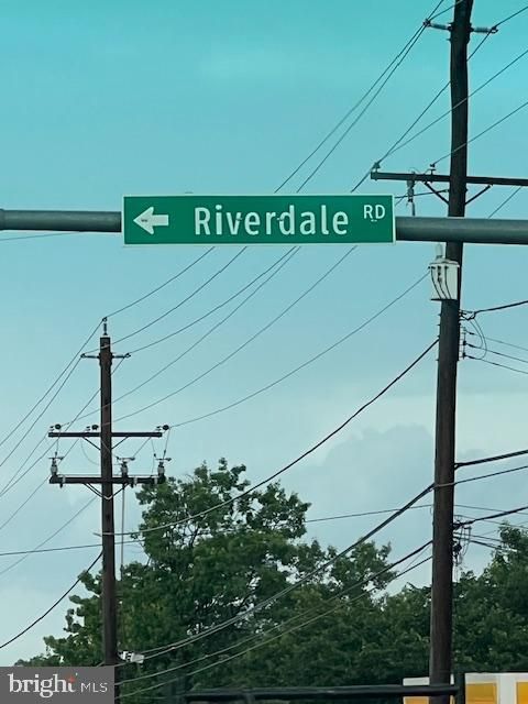 RIVERDALE ROAD LANHAM MD 20706