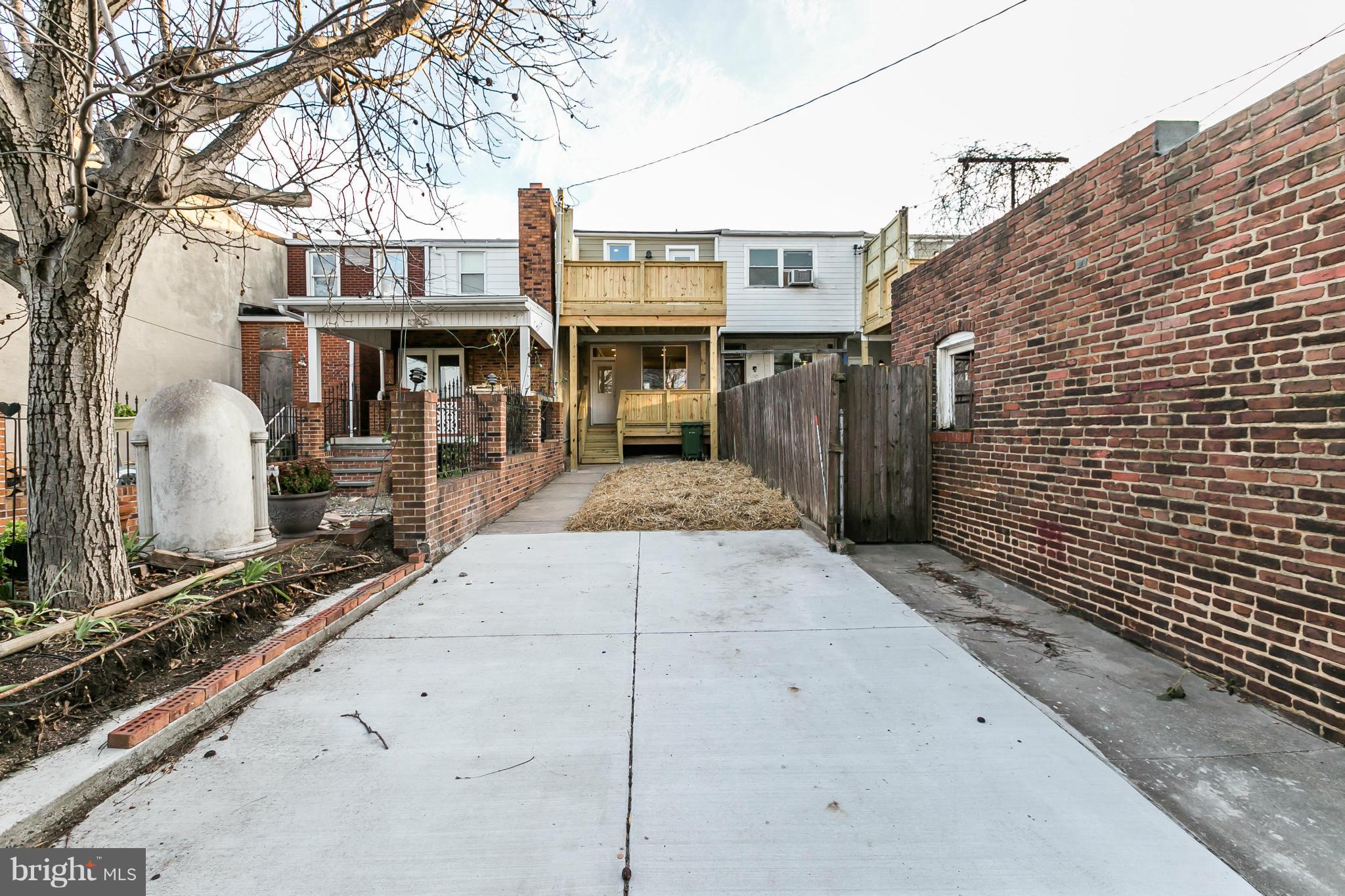 HIGHLANDTOWN - Residential