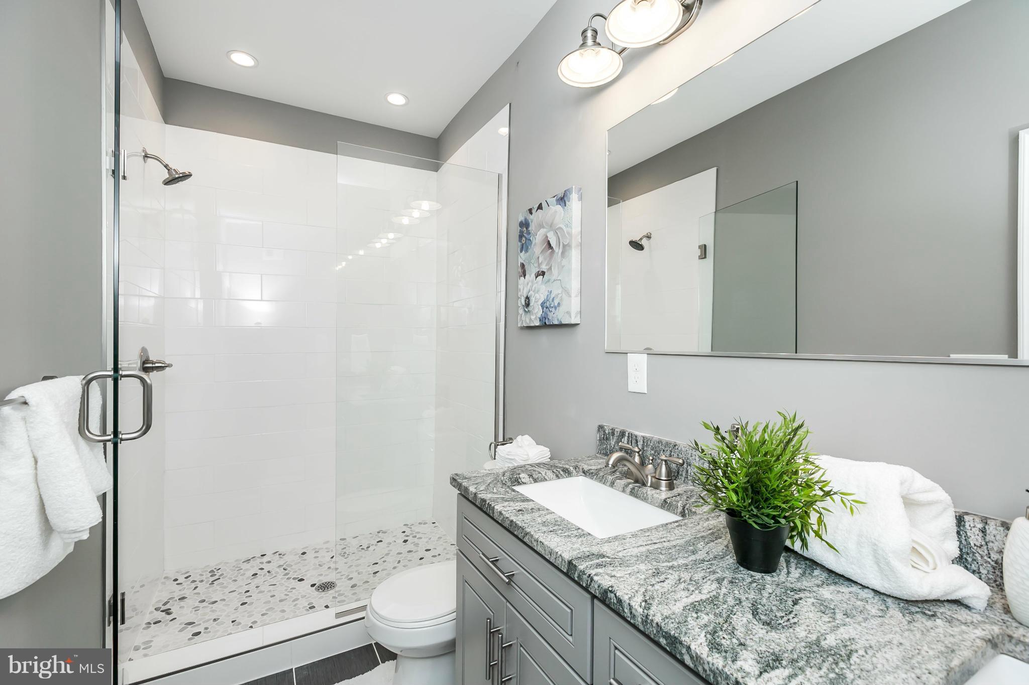 HIGHLANDTOWN - Residential