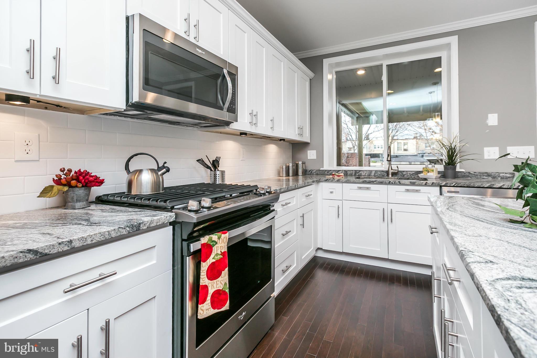 HIGHLANDTOWN - Residential