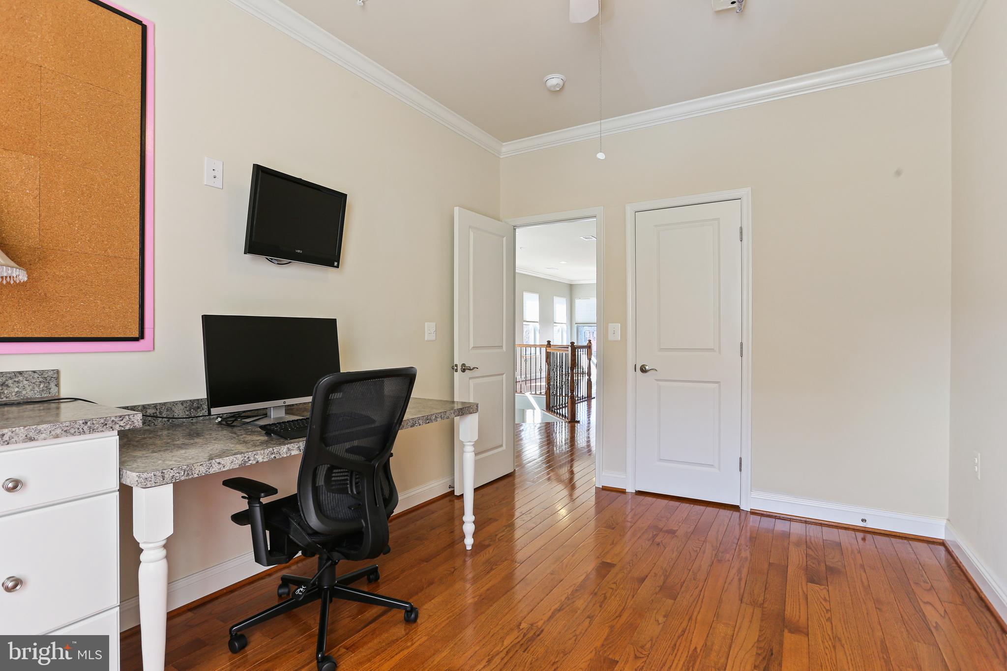 WORMANS MILL - Residential