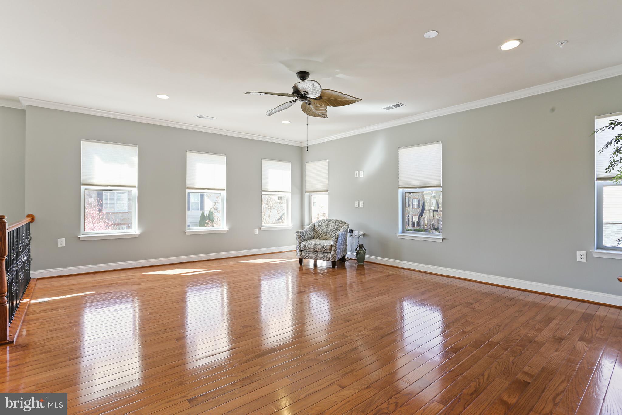 WORMANS MILL - Residential