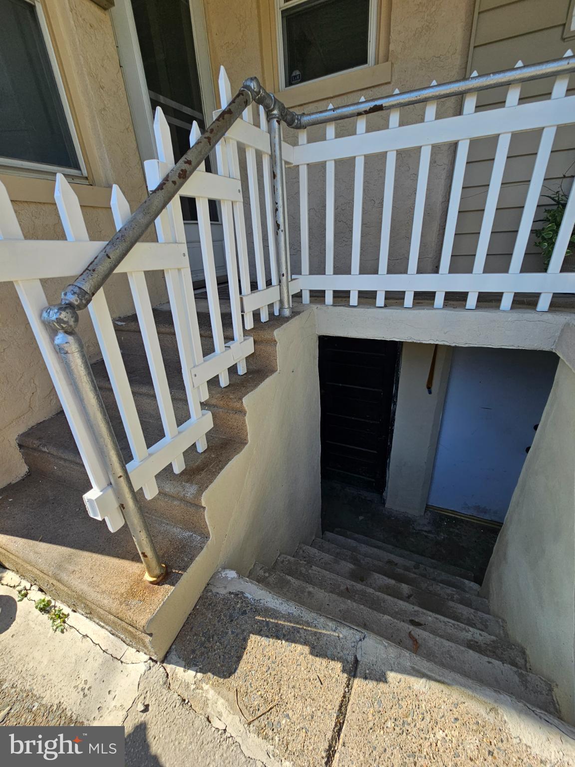 CLIFTON HEIGHTS - Residential