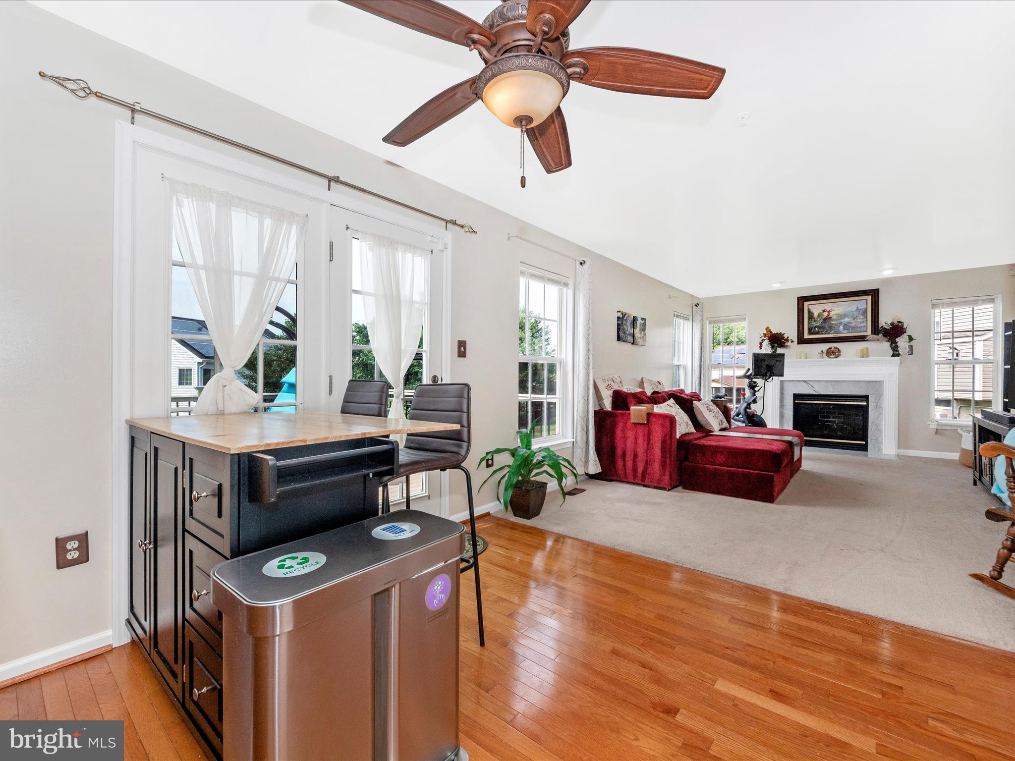 SUMMIT CREEK - Residential