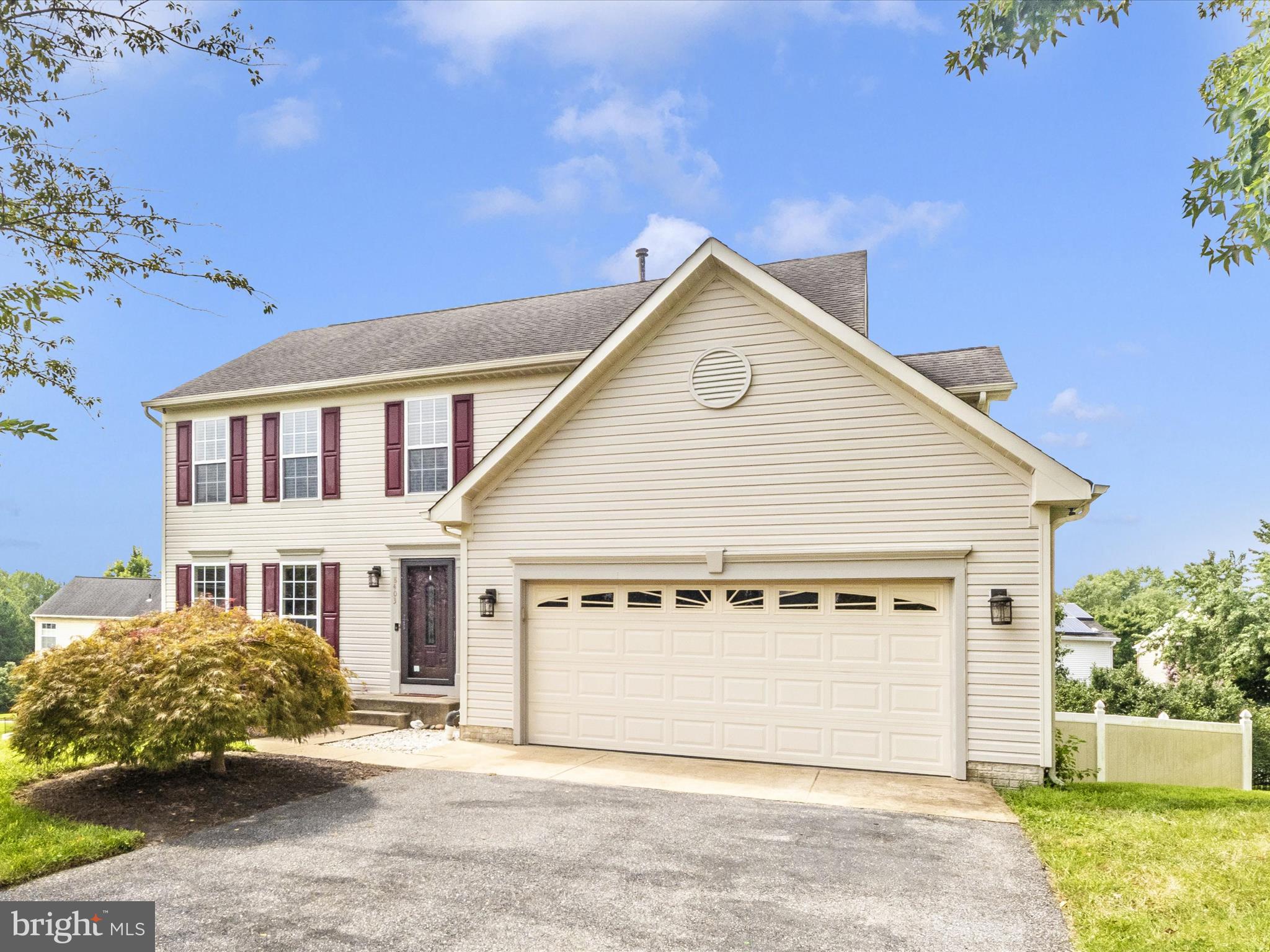 SUMMIT CREEK - Residential