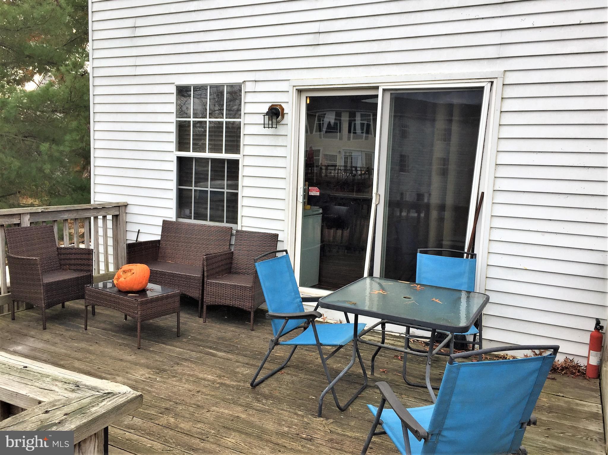 WEST SHORE - Residential