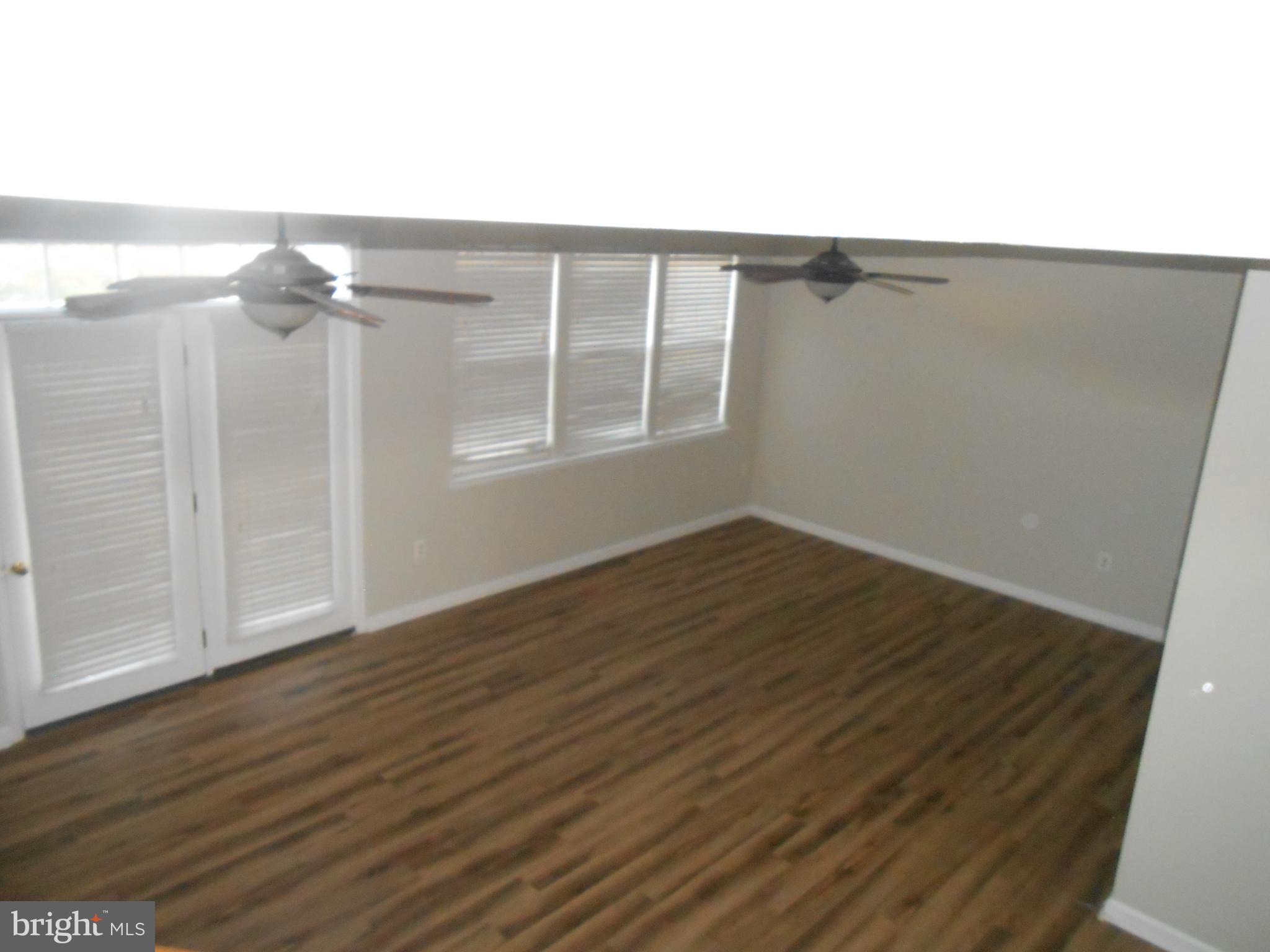 WAKELAND MANOR - Residential Lease