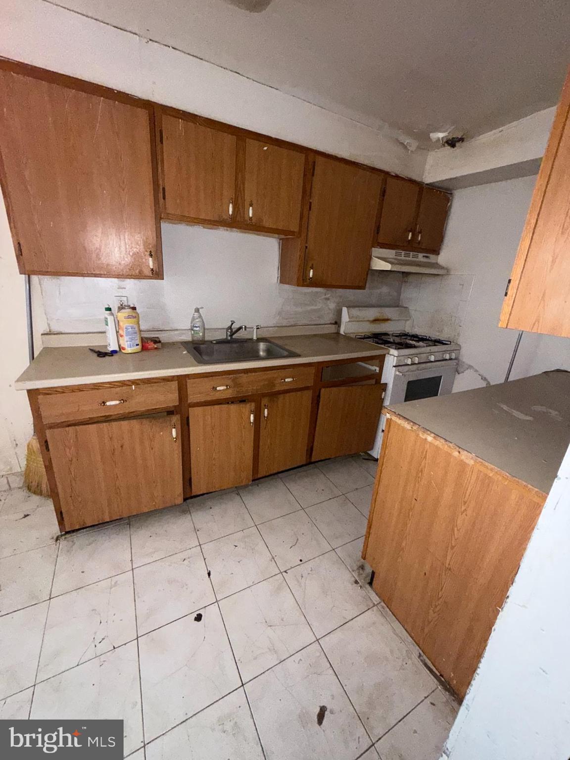 CEDARBROOK - Residential