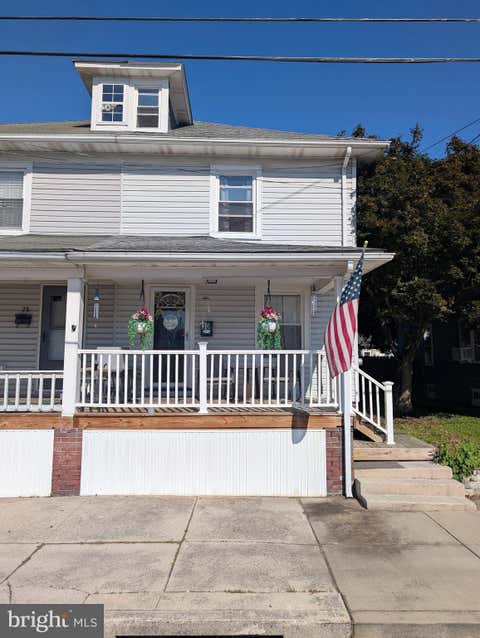 Townhouse For Sale - 30 N Penn Street<br/> HANOVER, PA 17331