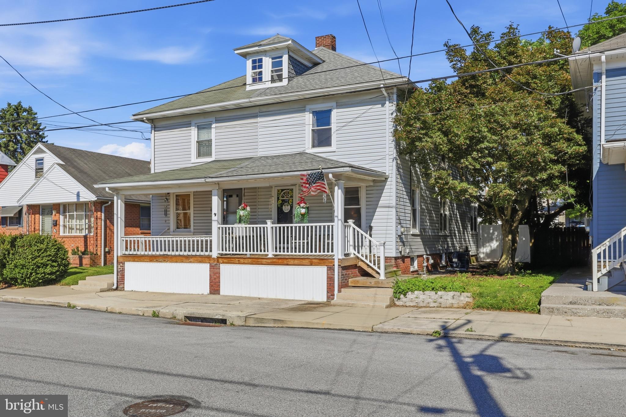 30 N PENN STREET