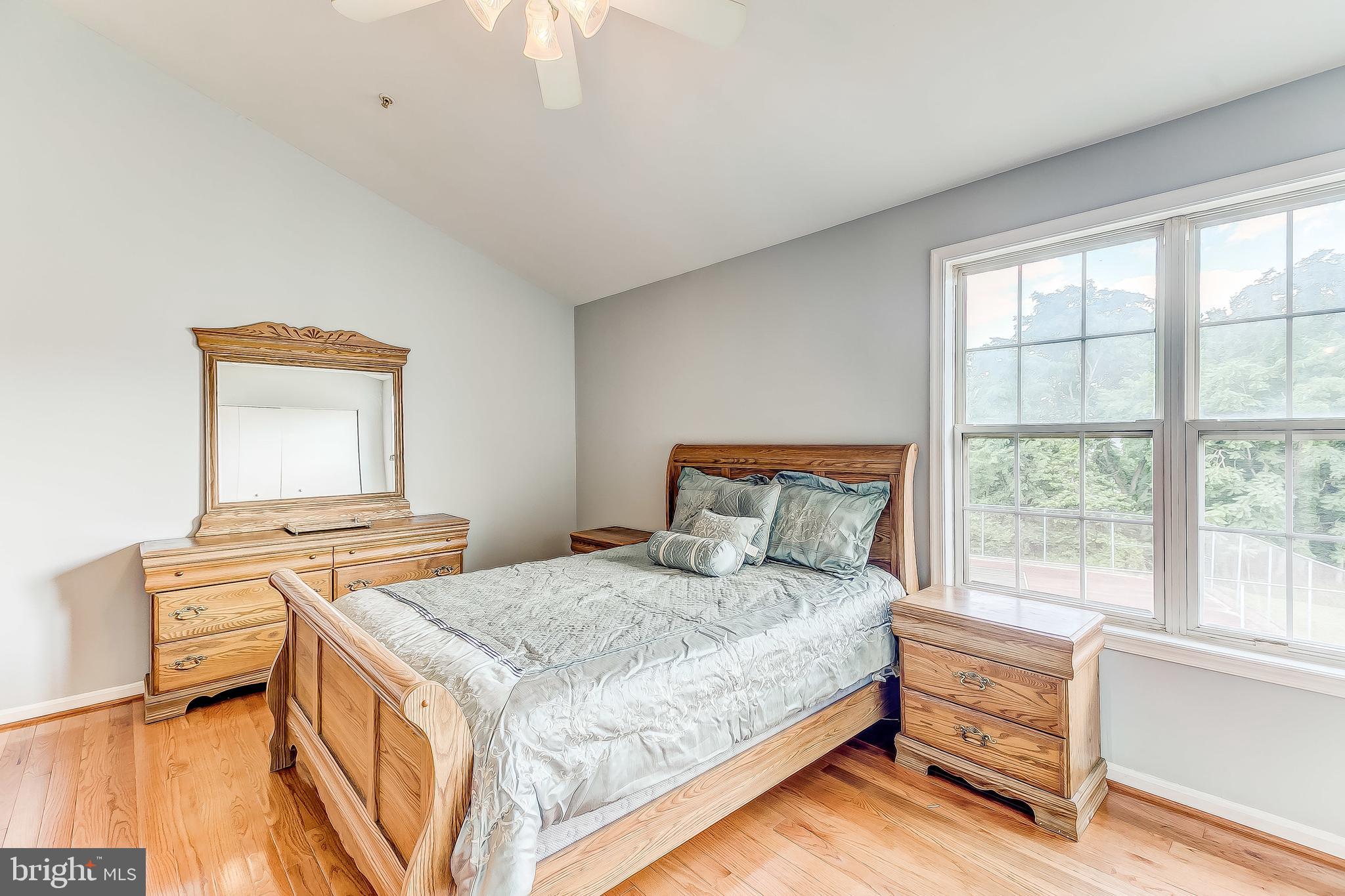 CHILLUM HILLS - Residential