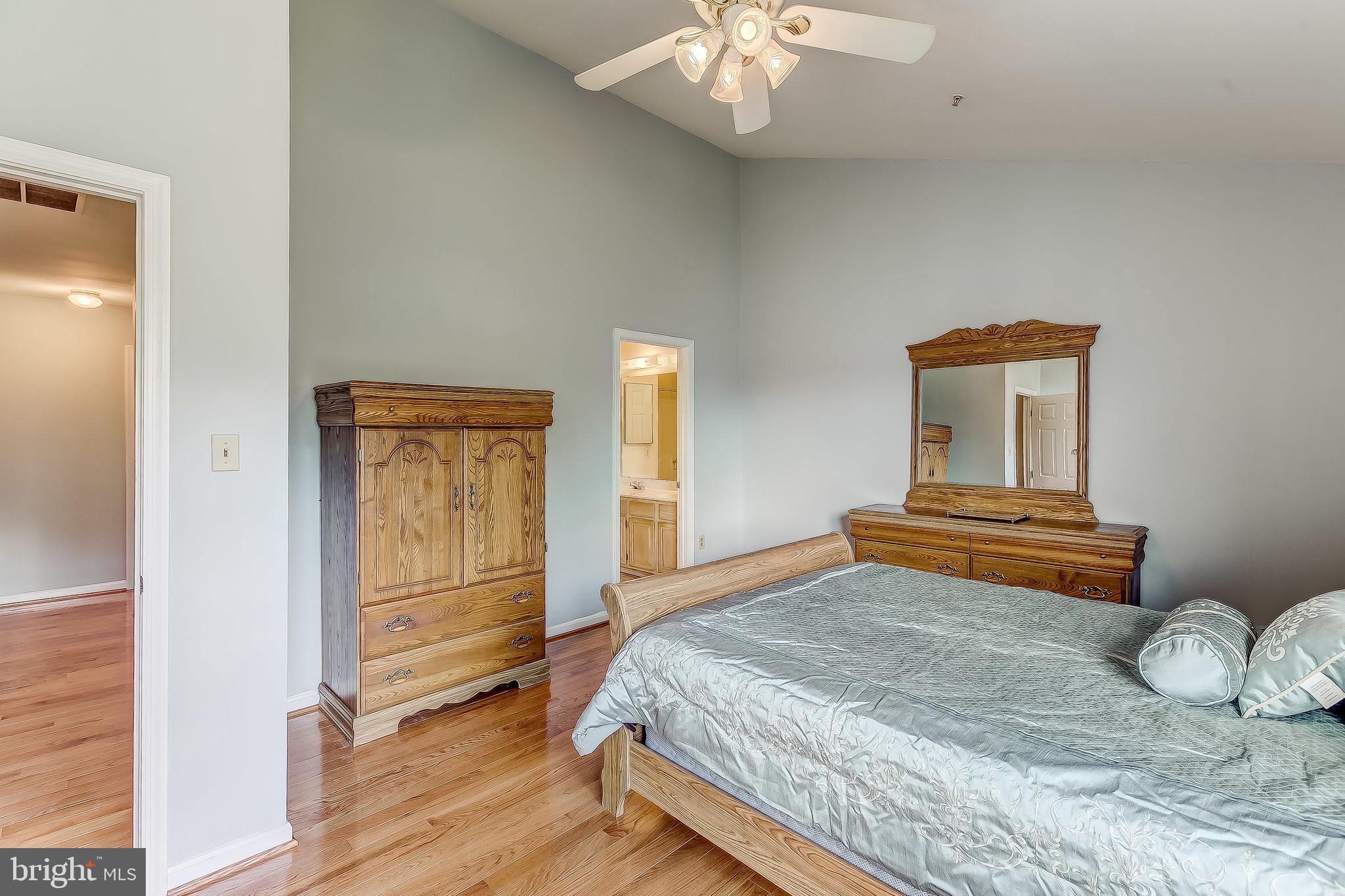 CHILLUM HILLS - Residential