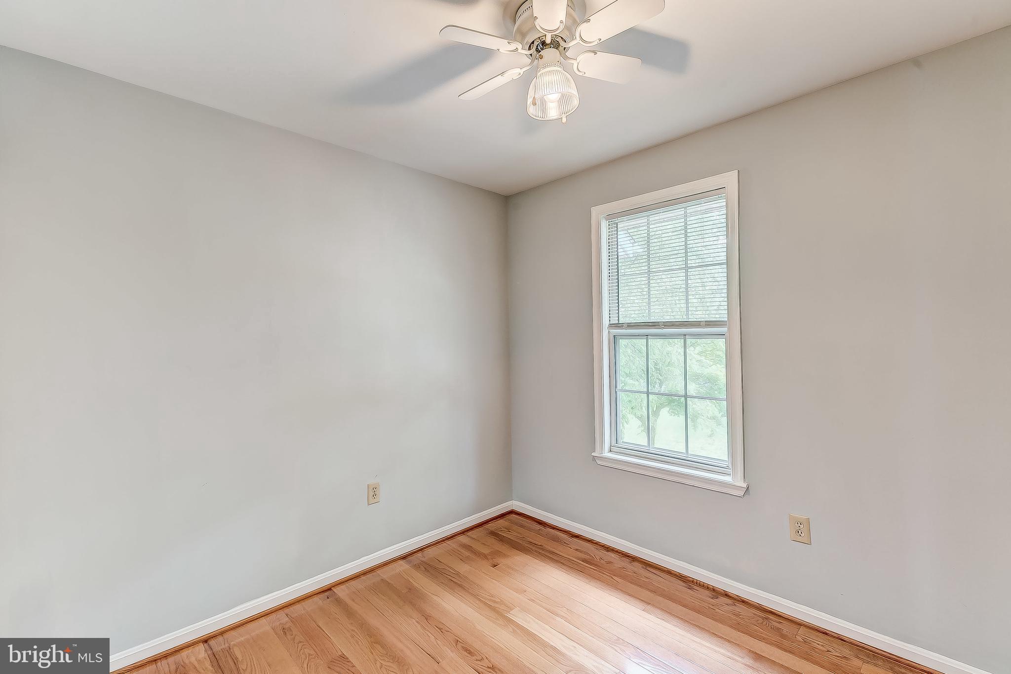 CHILLUM HILLS - Residential