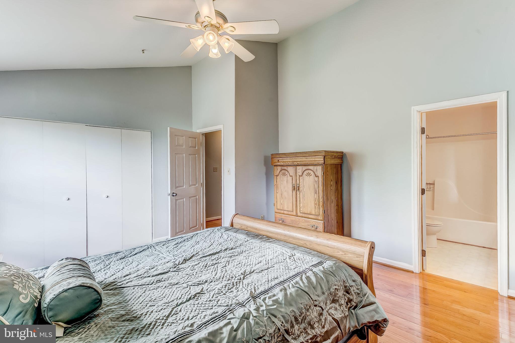 CHILLUM HILLS - Residential