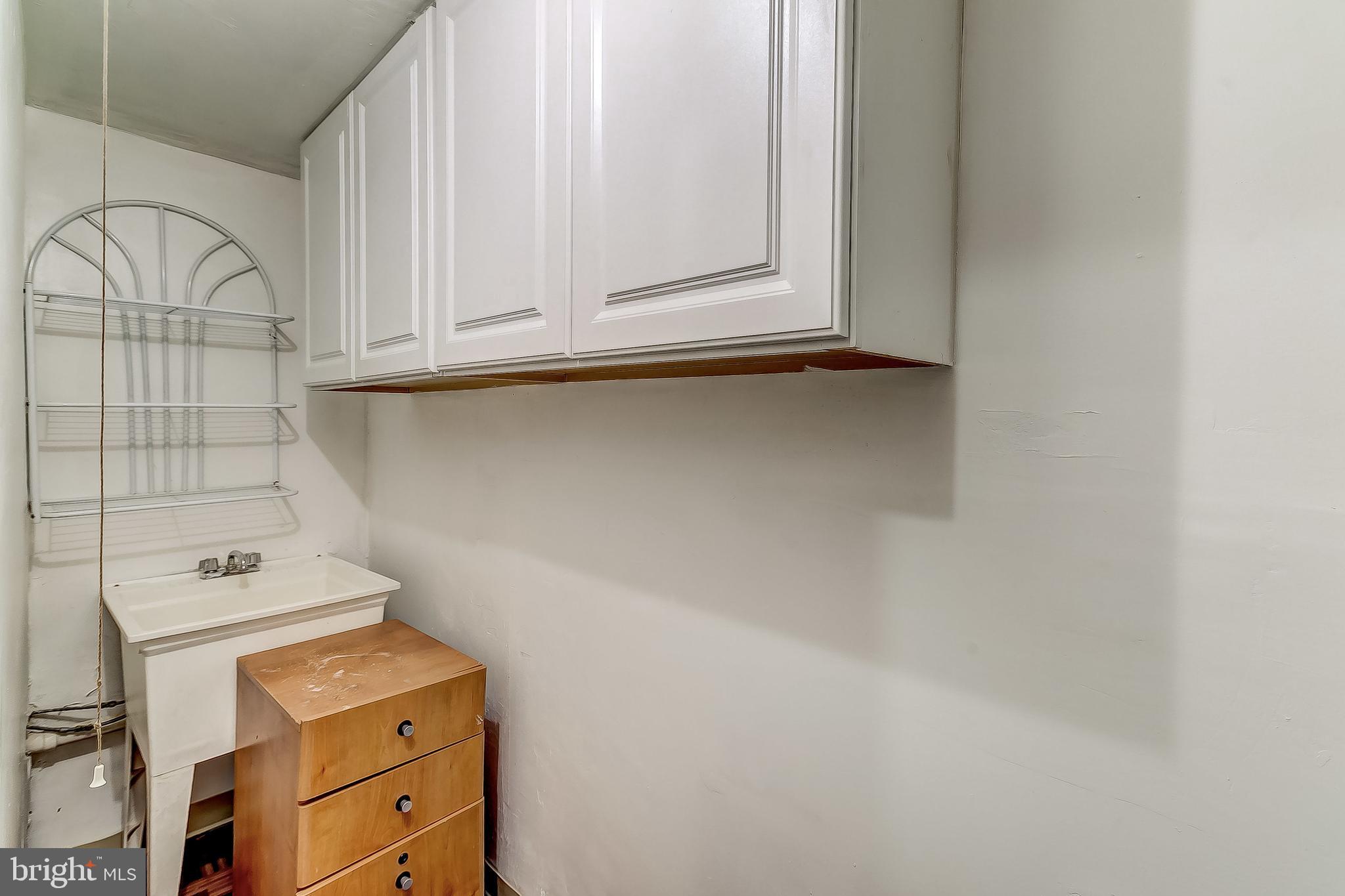 CHILLUM HILLS - Residential