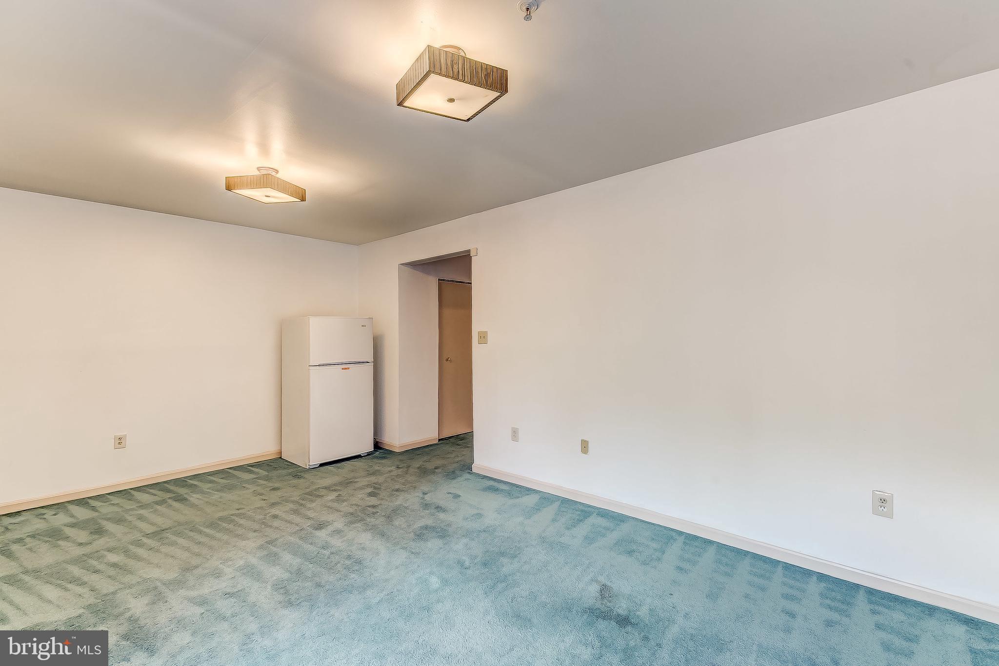 CHILLUM HILLS - Residential