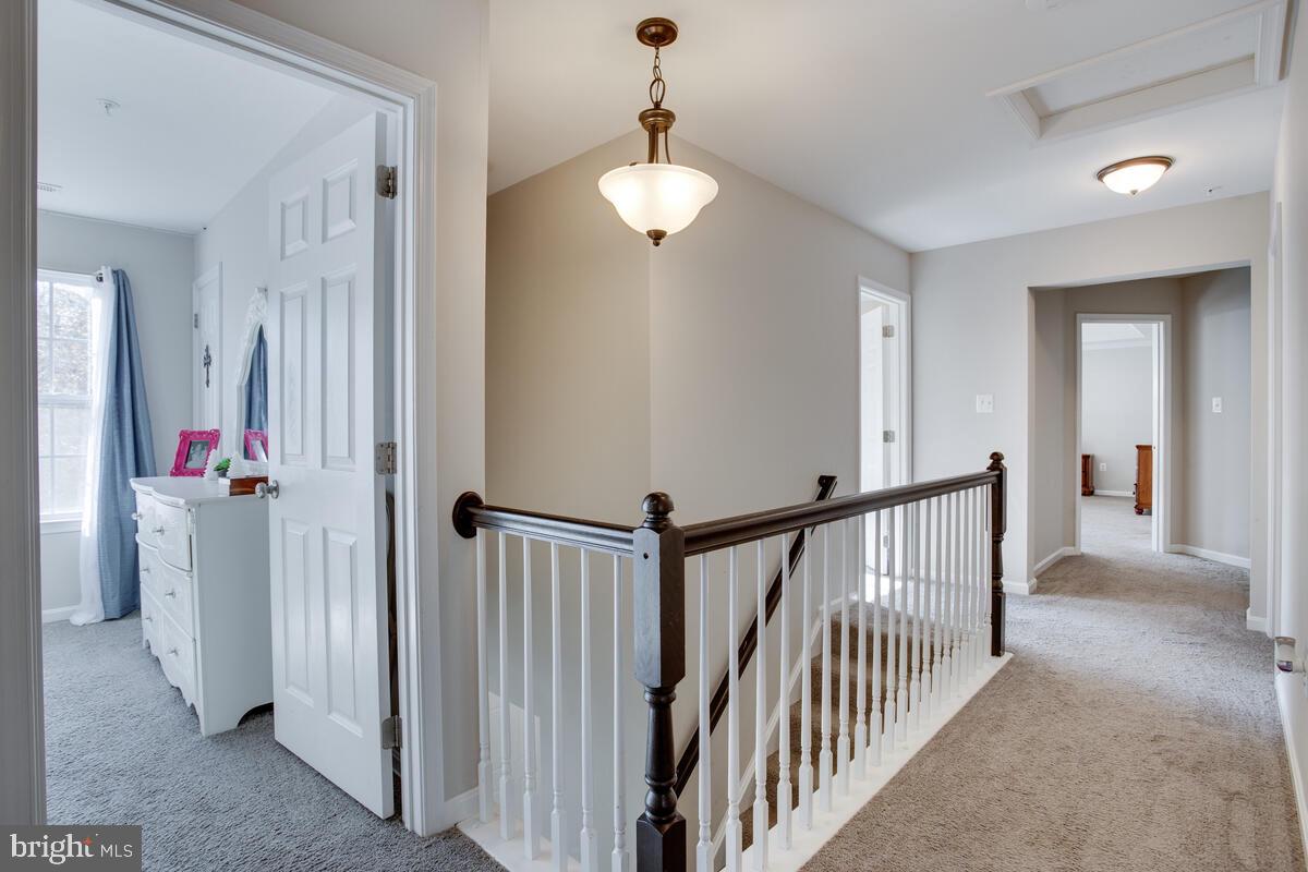 ELIZABETH HILLS PHASE 1 - Residential