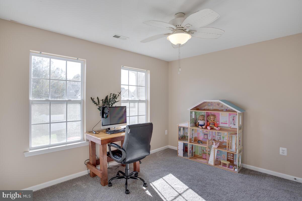 ELIZABETH HILLS PHASE 1 - Residential