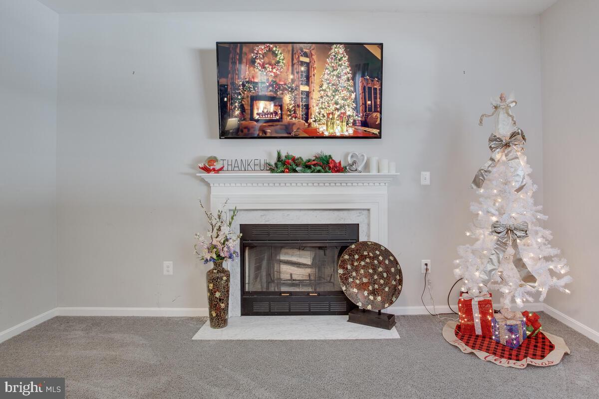 ELIZABETH HILLS PHASE 1 - Residential