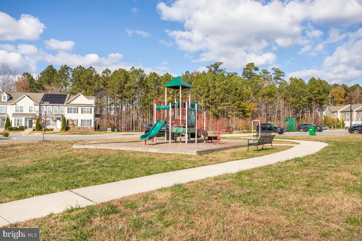 ELIZABETH HILLS PHASE 1 - Residential