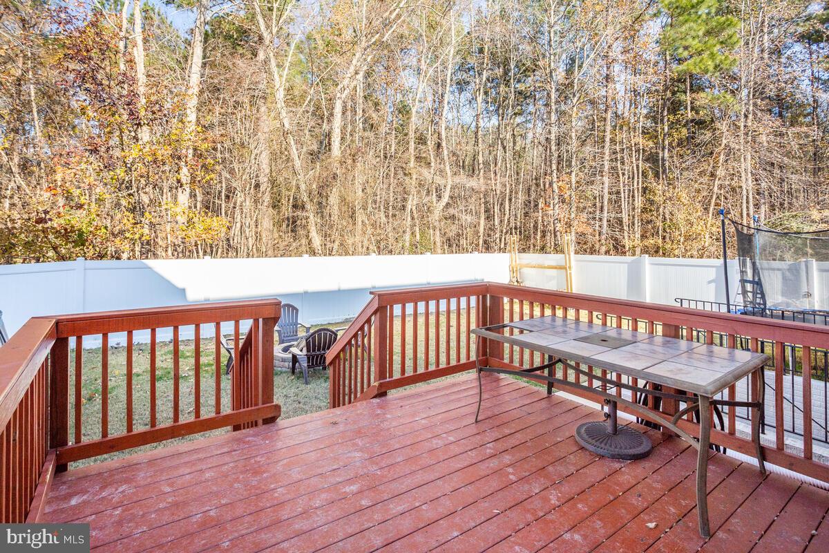 ELIZABETH HILLS PHASE 1 - Residential