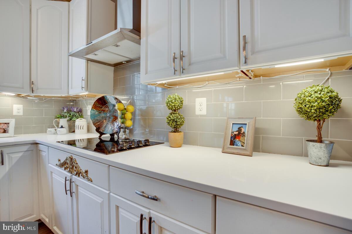 ELIZABETH HILLS PHASE 1 - Residential