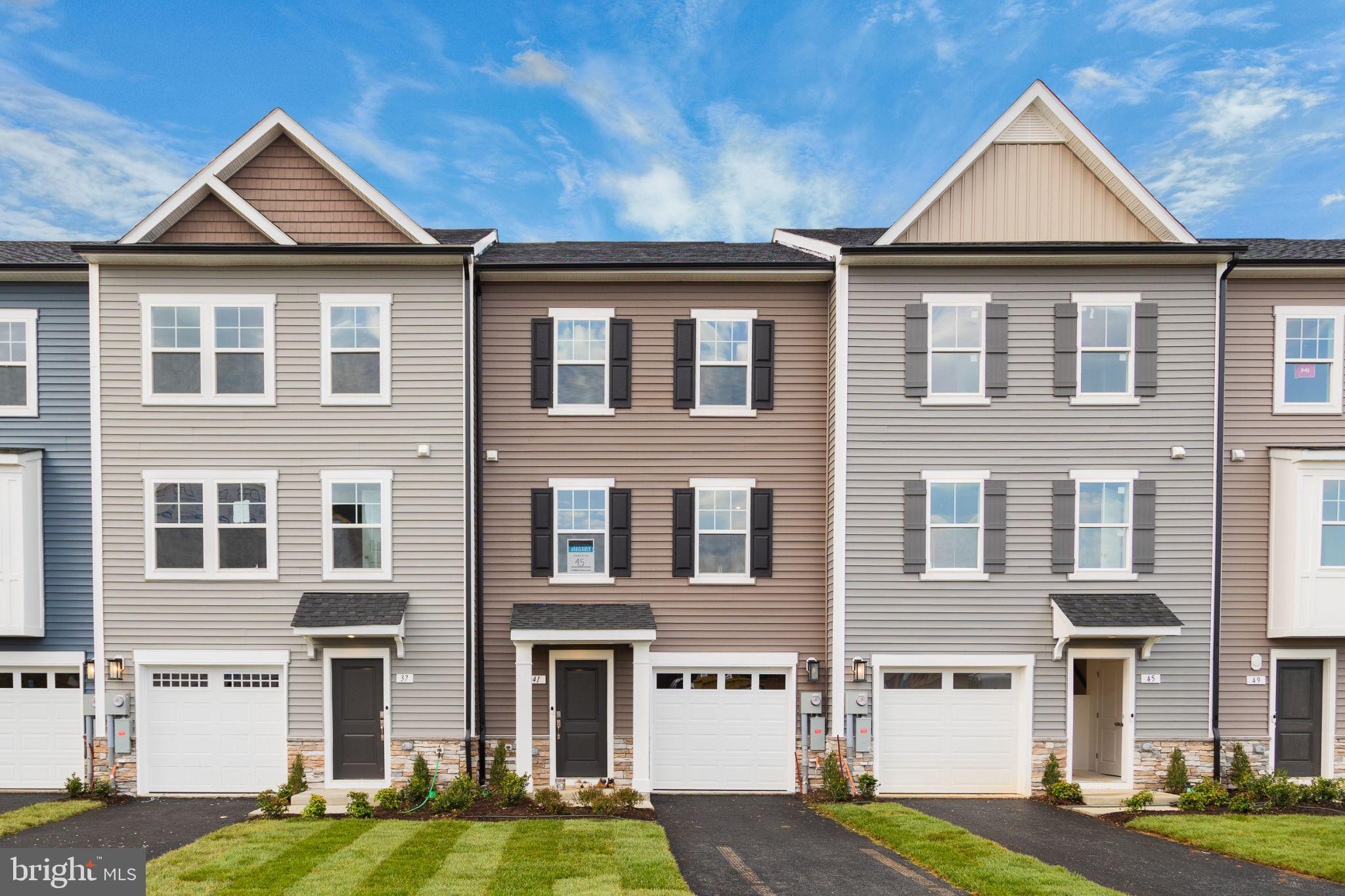 BOYDS CROSSING - Residential