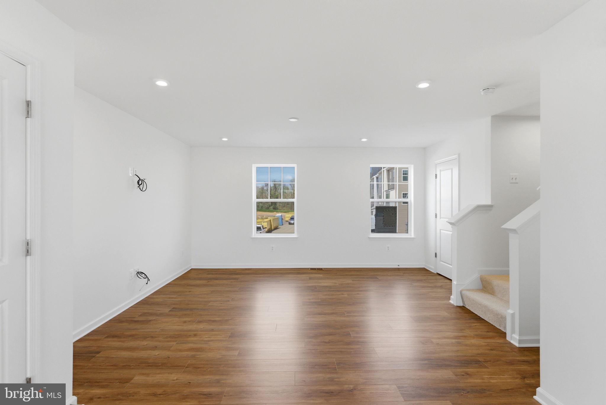 BOYDS CROSSING - Residential
