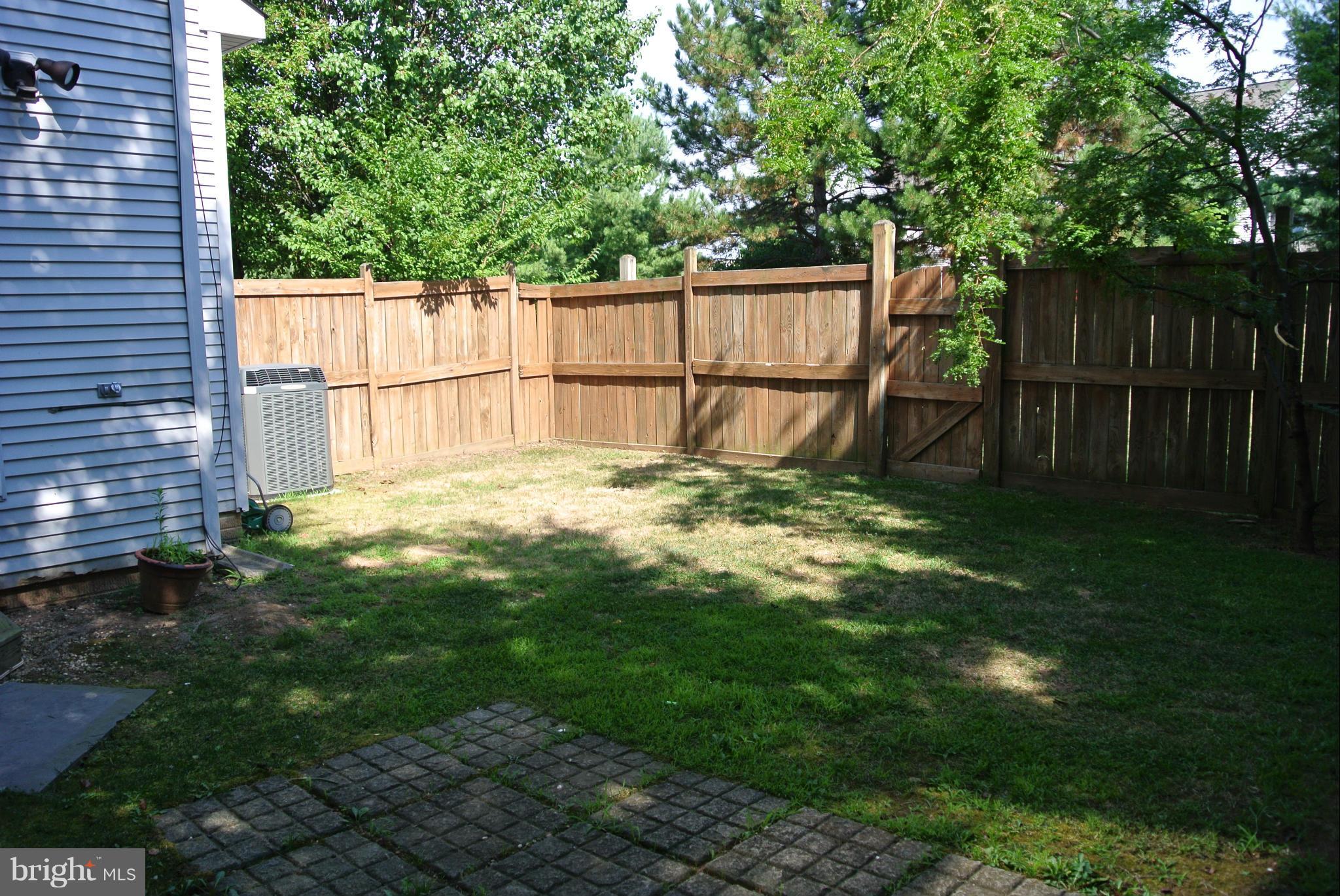 GREENS AT FAIR LAKES - Residential Lease