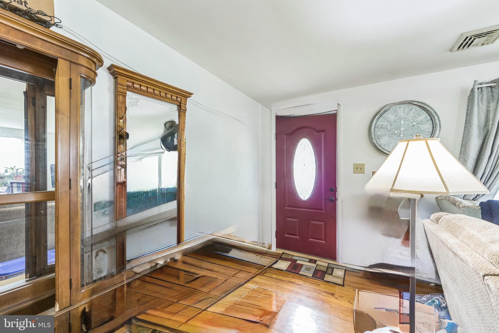 190 W 8TH STREET