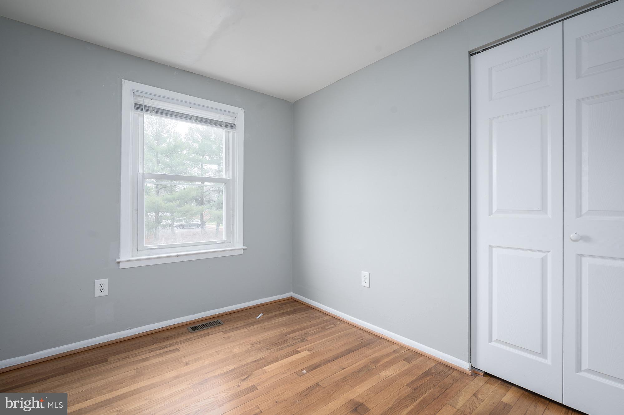 WARFIELD CONDOMINIUMS - Residential Lease