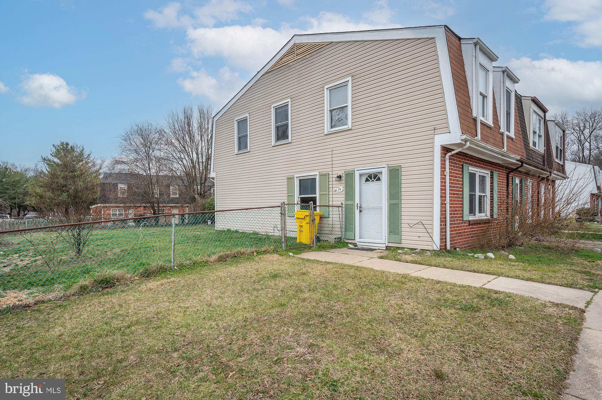 WARFIELD CONDOMINIUMS - Residential Lease