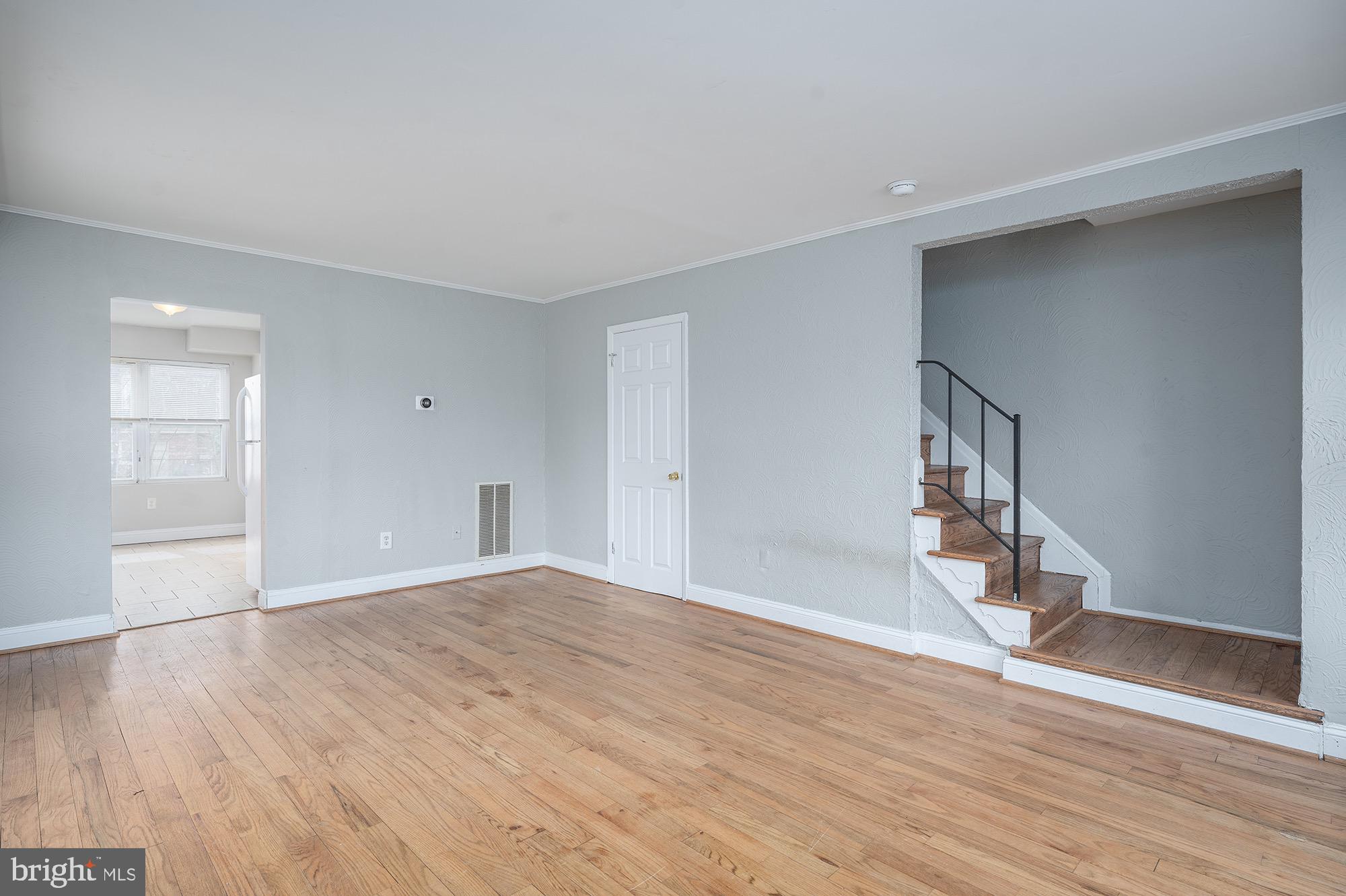 WARFIELD CONDOMINIUMS - Residential Lease