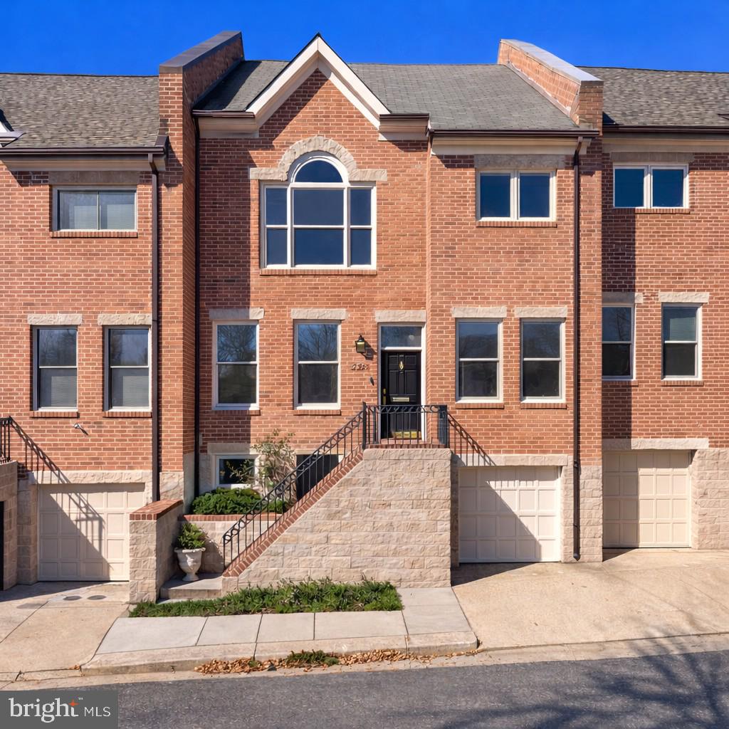 2122 OBSERVATORY PLACE NW