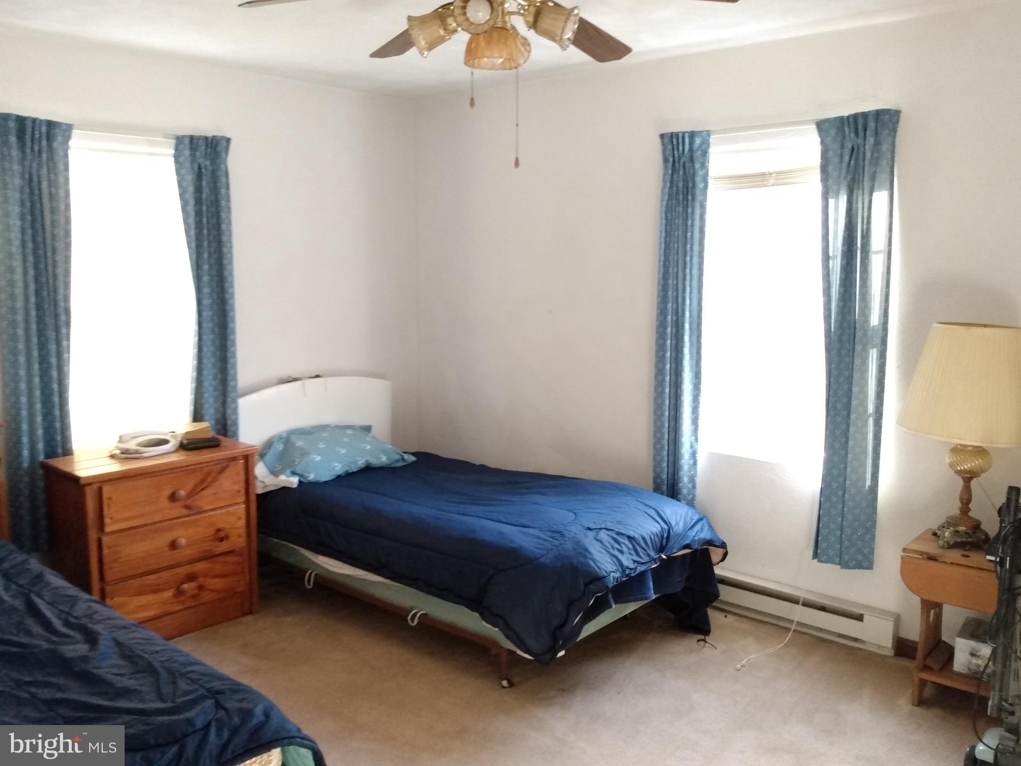 ROUSE MT - Residential