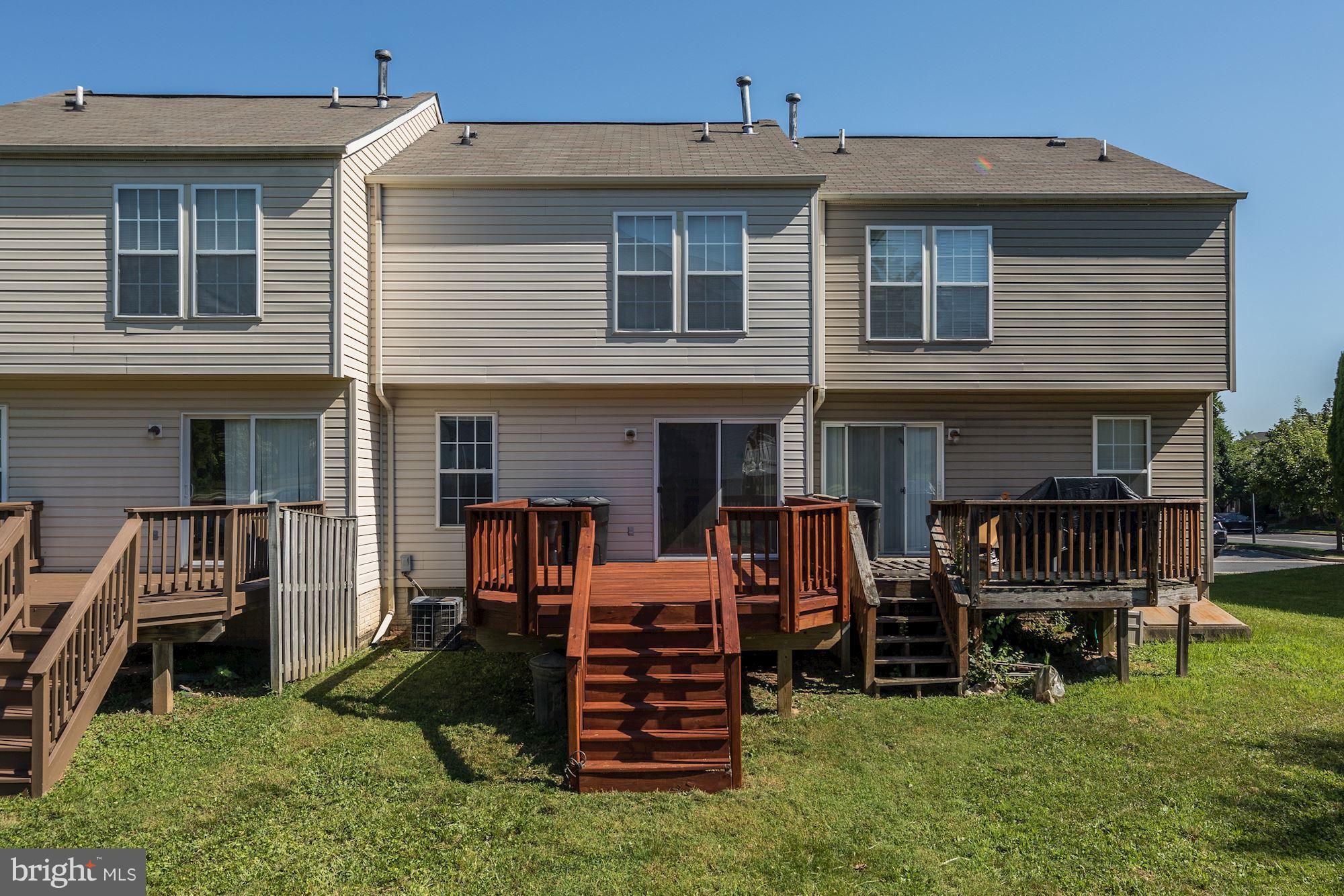 COLLEGE - Residential