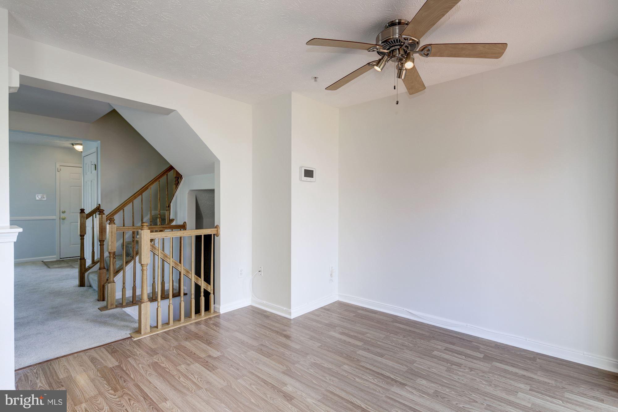 COLLEGE - Residential