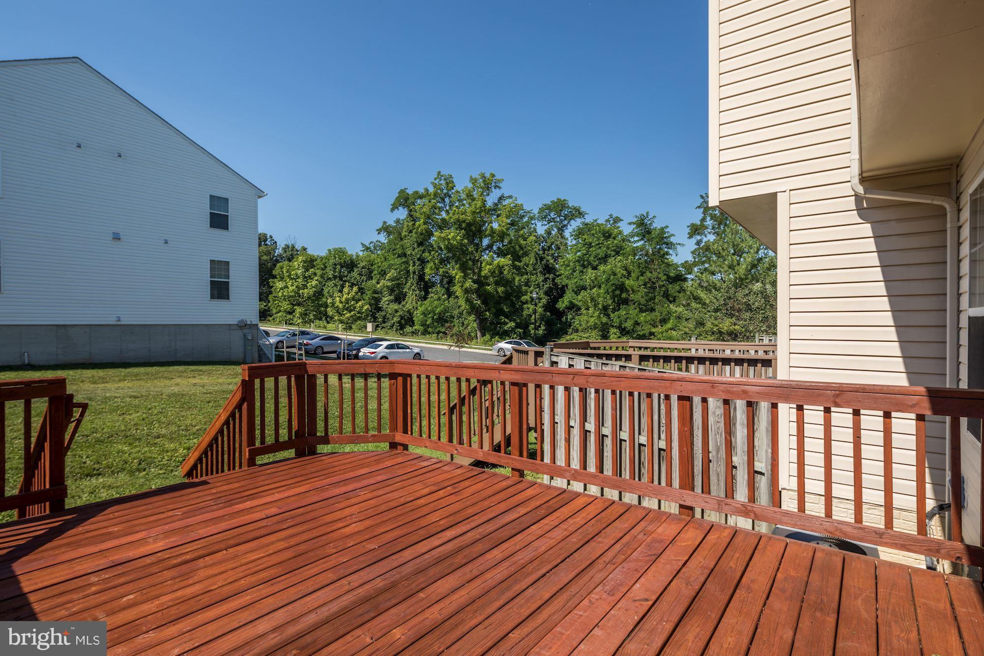 COLLEGE - Residential