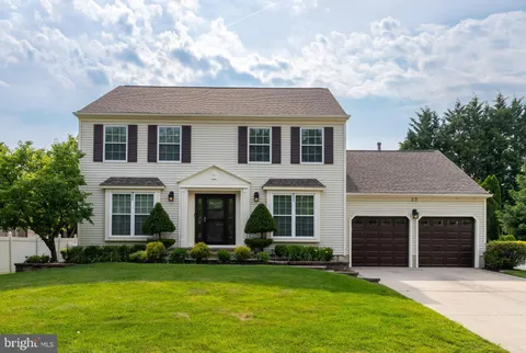 23 Country Squire Lane, Marlton, NJ MLS: NJBL2085954