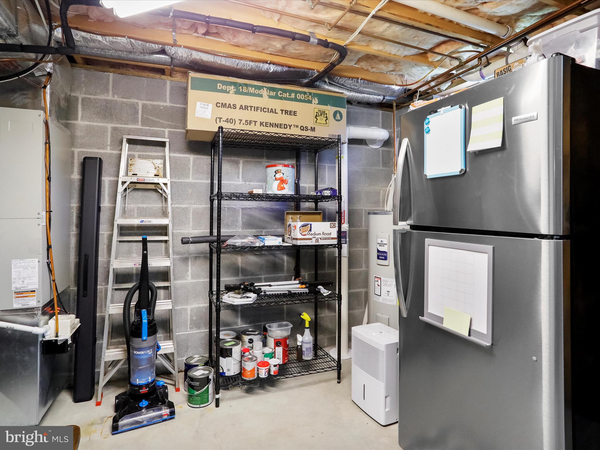 WINDOVER HILLS - Residential