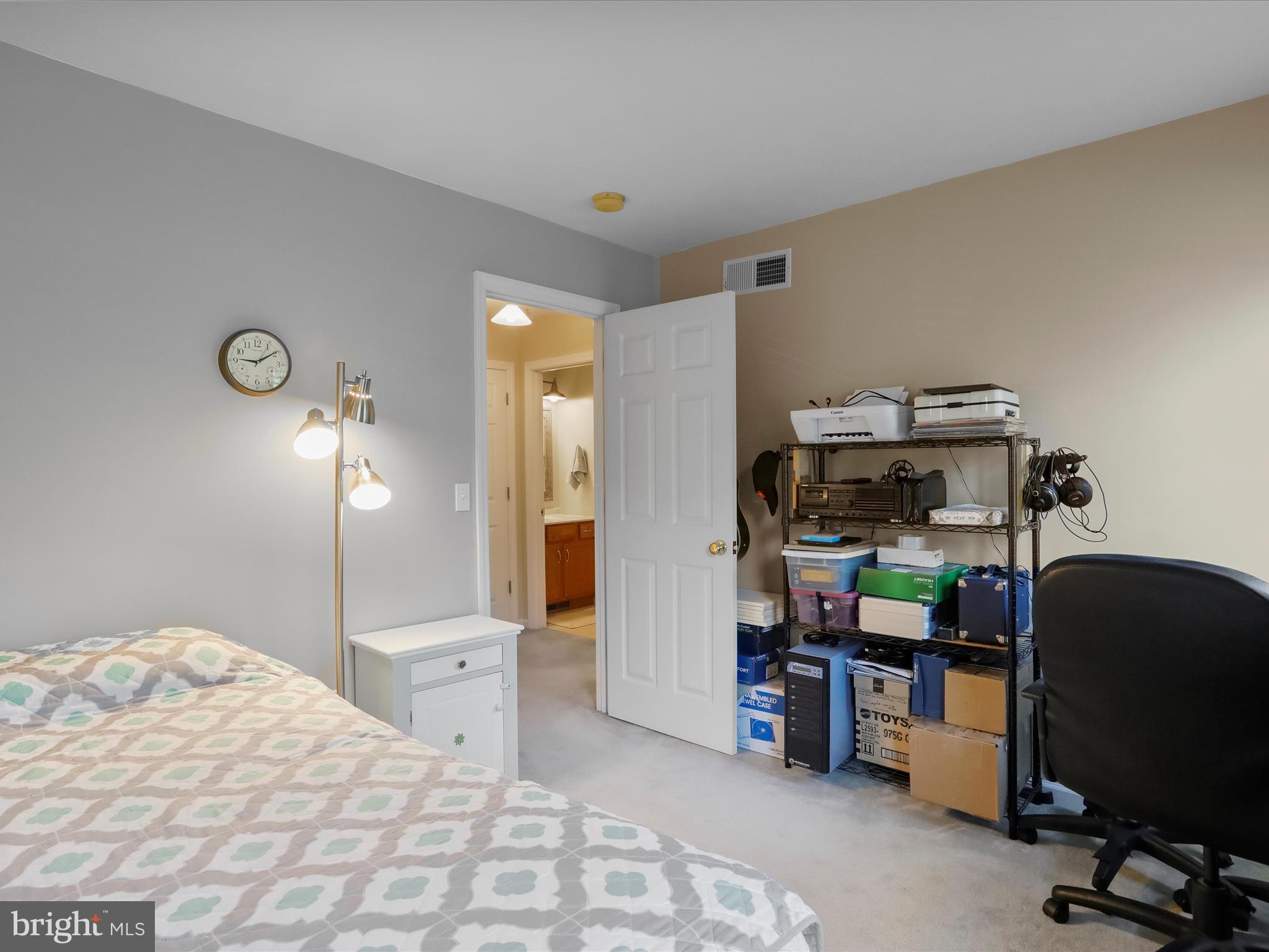 WINDOVER HILLS - Residential