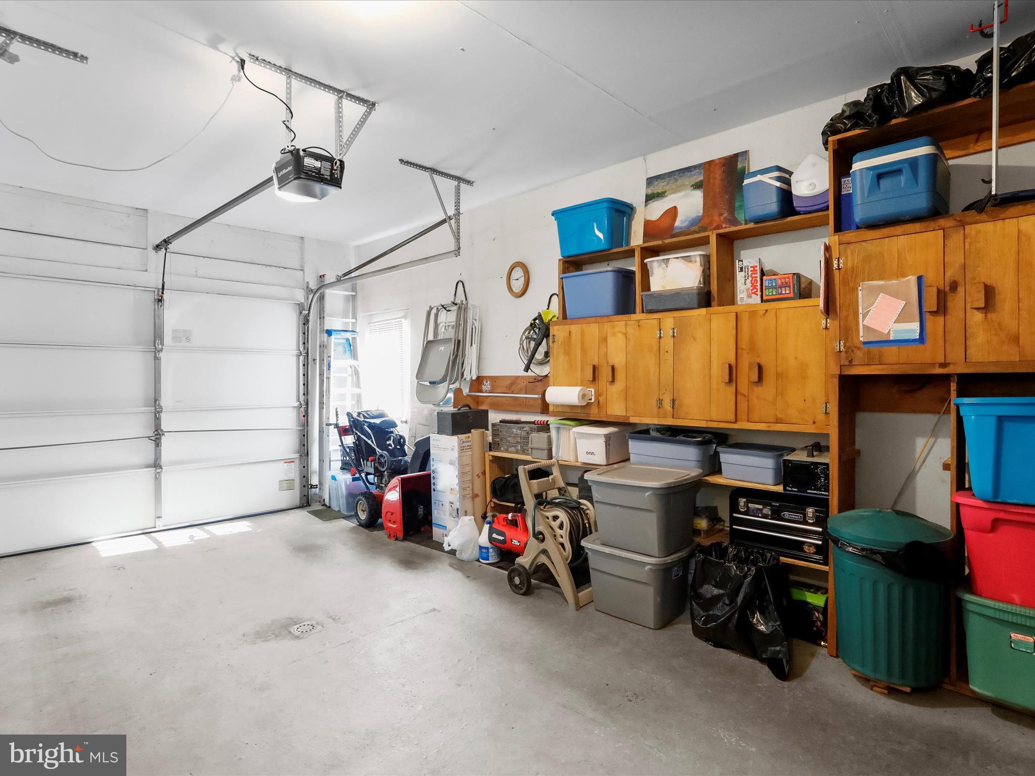 WINDOVER HILLS - Residential