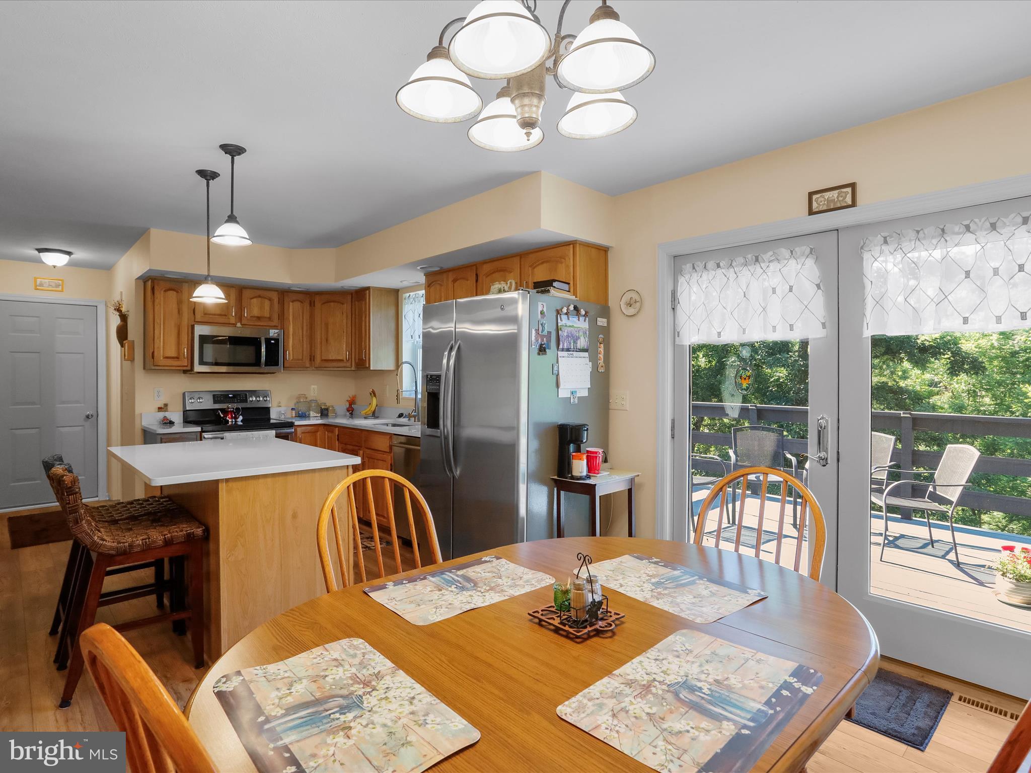 WINDOVER HILLS - Residential