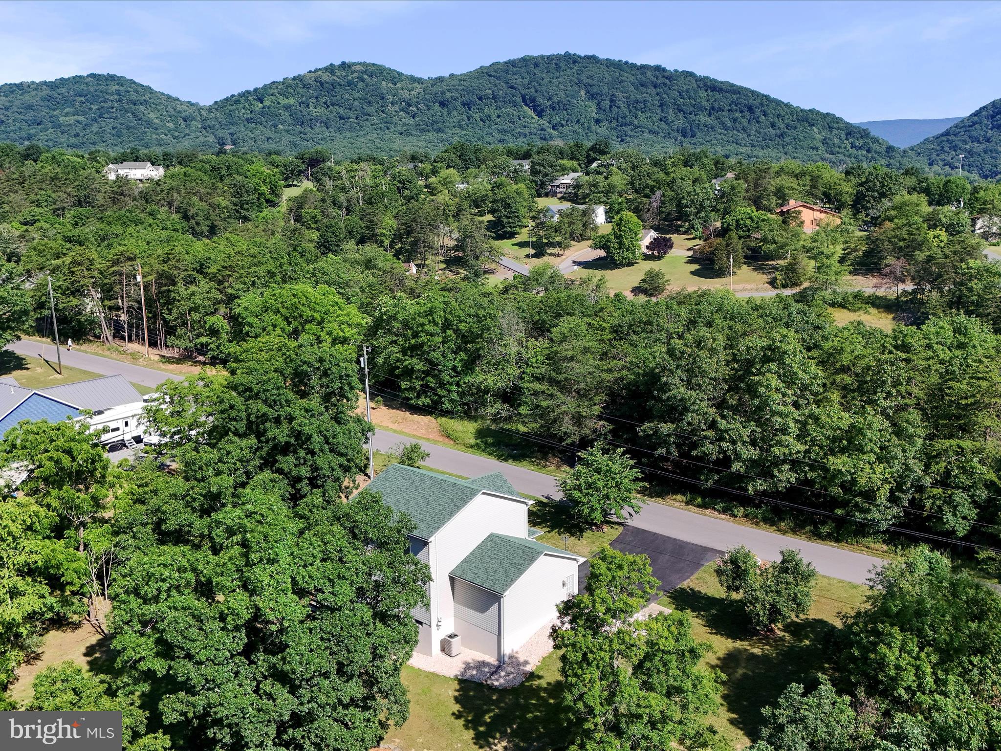 WINDOVER HILLS - Residential