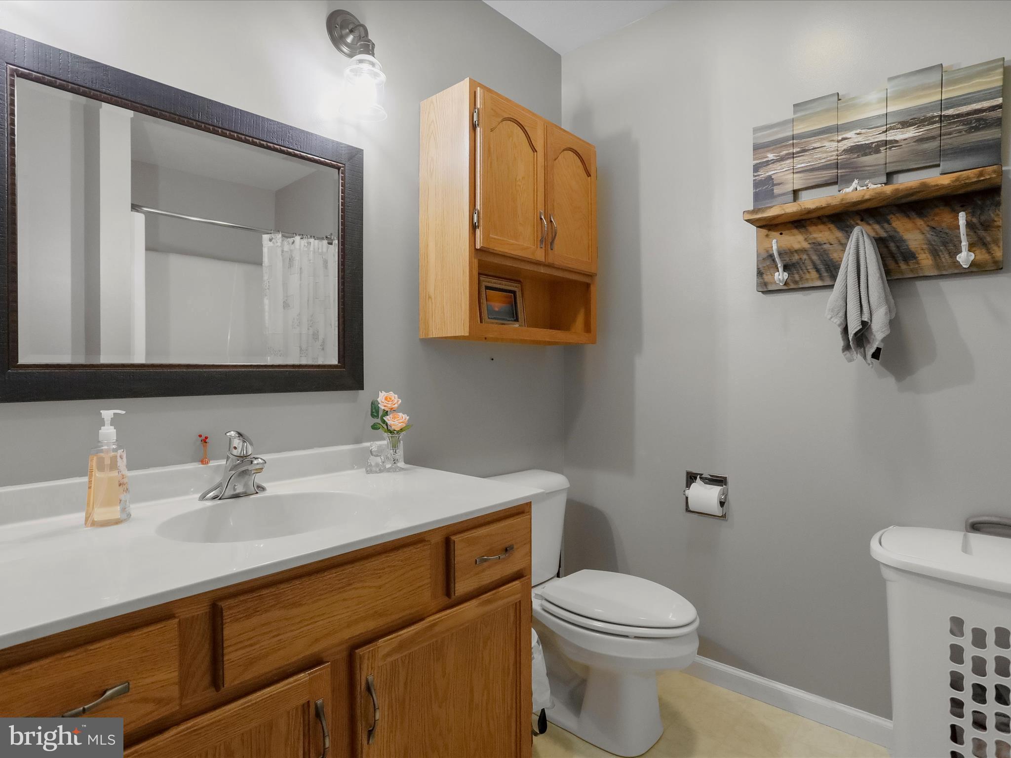 WINDOVER HILLS - Residential