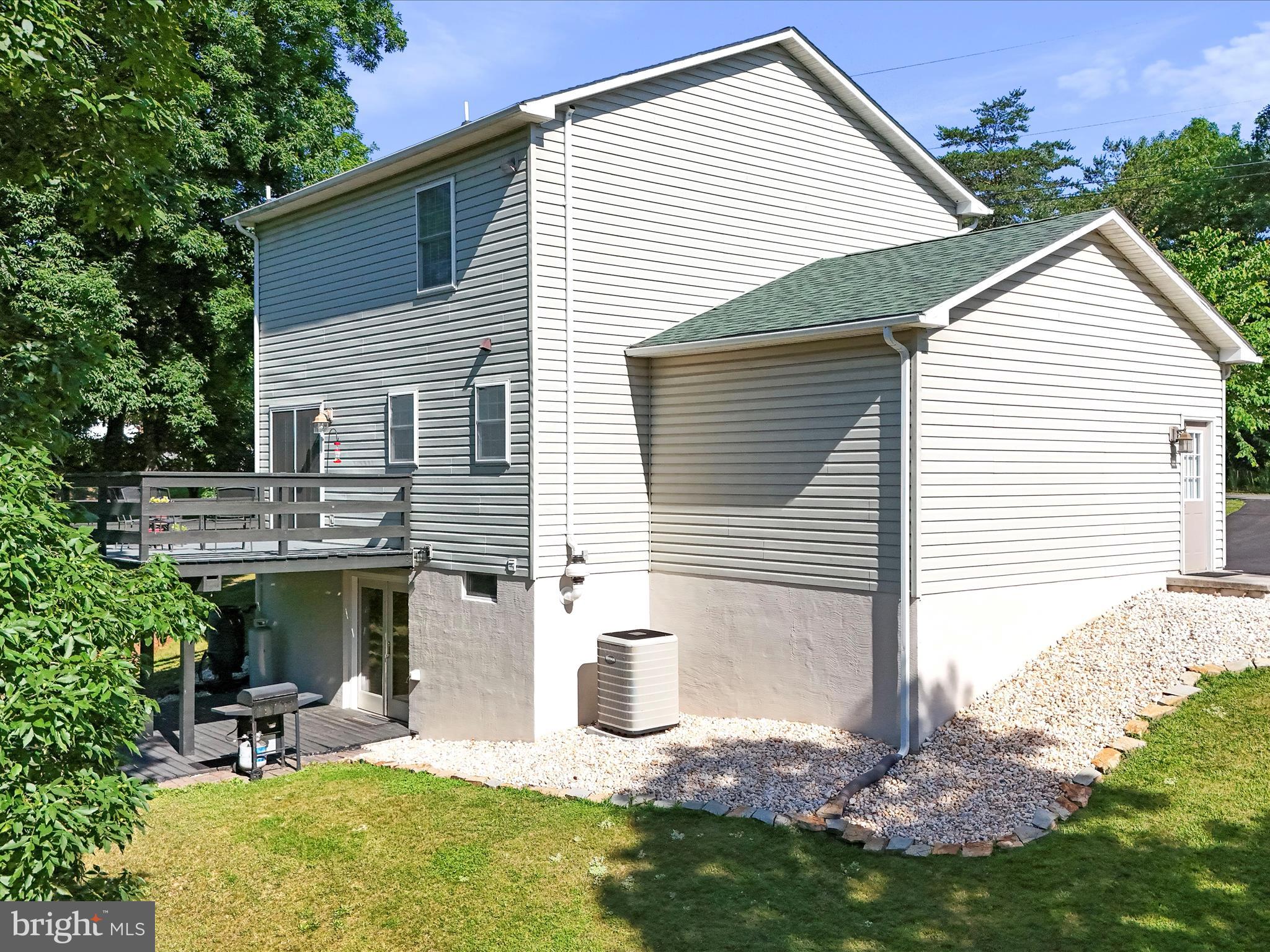 WINDOVER HILLS - Residential