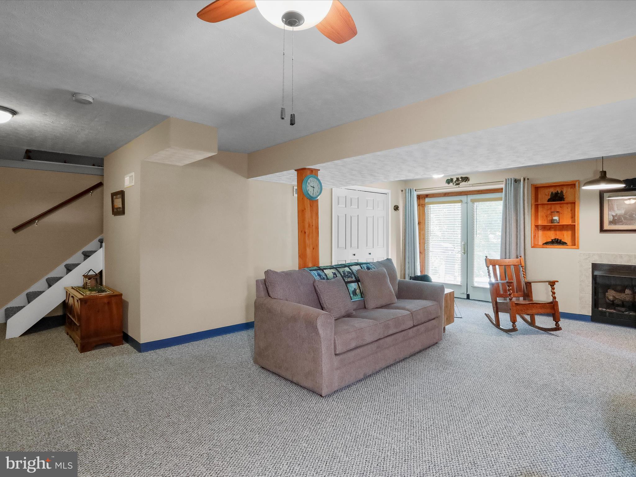 WINDOVER HILLS - Residential