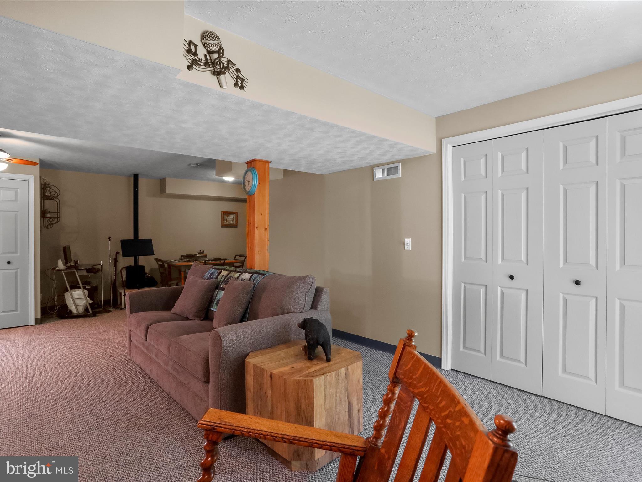 WINDOVER HILLS - Residential